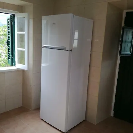 Nyaraló Montejunto - Casa Do Platano *